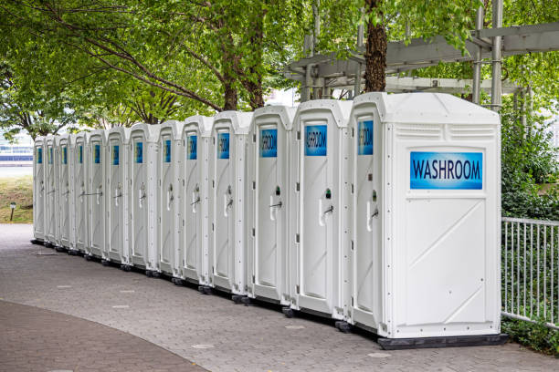 Portable Toilet Options We Offer in Tequesta, FL
